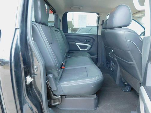 2019 Nissan Titan PRO-4X