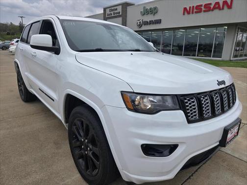 2017 Jeep Grand Cherokee Altitude