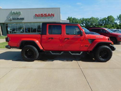 2024 Jeep Gladiator Sport