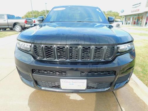 2023 Jeep Grand Cherokee L Altitude
