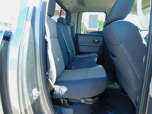 Mineral Gray Metallic Clearcoat 2012 RAM 1500 SLT
