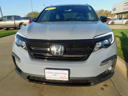 2022 Honda Pilot AWD TrailSport