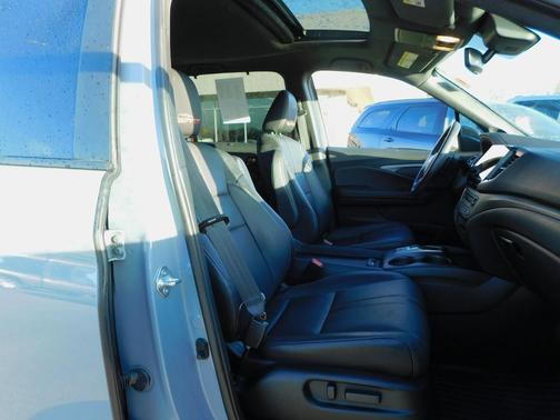 2022 Honda Pilot AWD TrailSport