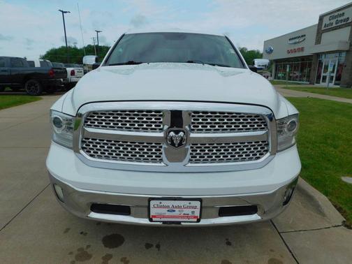 Bright White Clearcoat 2016 RAM 1500 Laramie