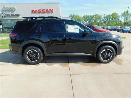 2025 Nissan Pathfinder Rock Creek 4WD