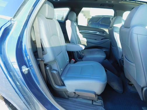 2022 Buick Enclave AWD Premium