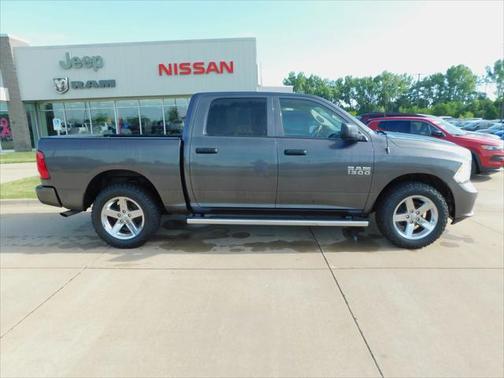 2017 RAM 1500 Tradesman/Express