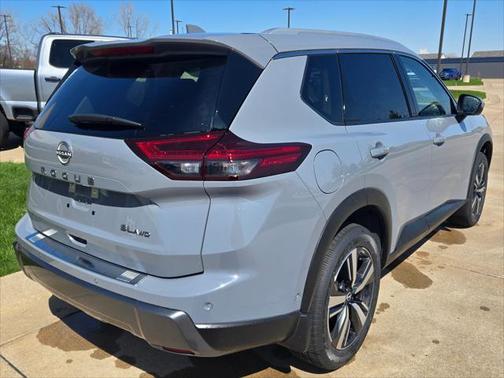 2024 Nissan Rogue SL