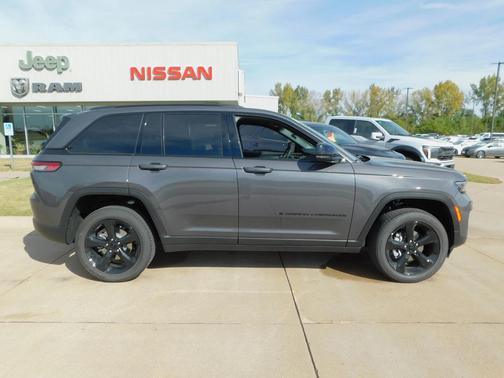 2025 Jeep Grand Cherokee Altitude
