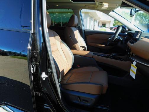 Super Black 2026 Nissan Rogue Platinum