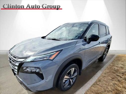 2025 Nissan Rogue SL