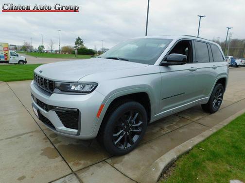 Silver Zynith 2026 Jeep Grand Cherokee Limited SUV