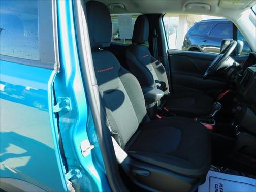 2020 Jeep Renegade Trailhawk