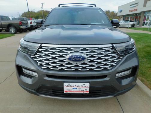 2023 Ford Explorer Platinum