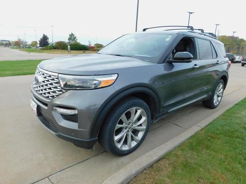 2023 Ford Explorer Platinum
