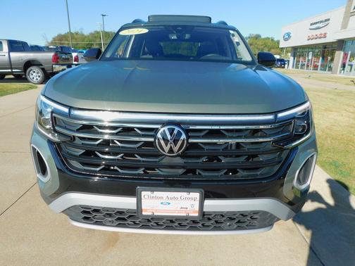 2024 Volkswagen Atlas 2.0T SEL