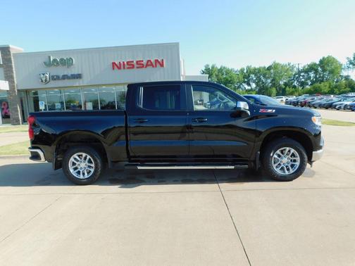 Black 2023 Chevrolet Silverado 1500 LT