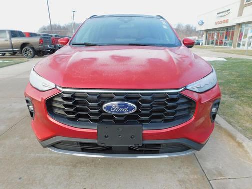 2026 Ford Escape ST-Line Select