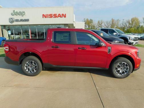 Ruby Red Metallic Tinted Clearcoat 2025 Ford Maverick XLT