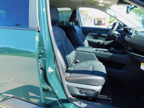 Obsidian Green 2026 Nissan Rogue Rock Creek