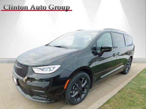 2026 Chrysler Pacifica L