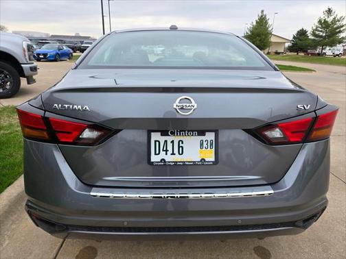 2022 Nissan Altima 2.5 SV