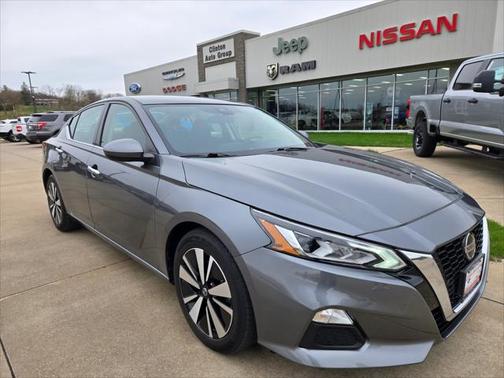 2022 Nissan Altima 2.5 SV