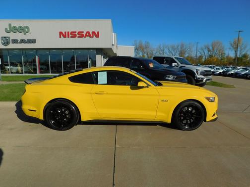2015 Ford Mustang GT Premium