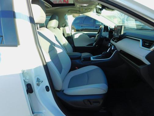 2025 Toyota RAV4 Hybrid Limited