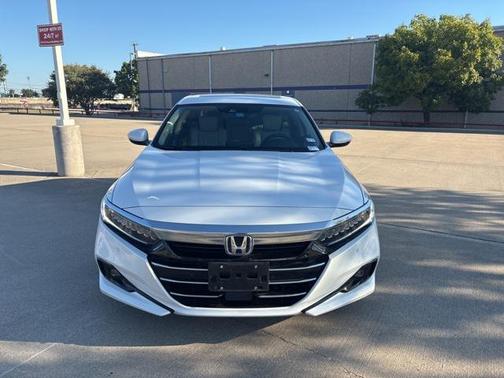 2022 Honda Accord Hybrid Touring