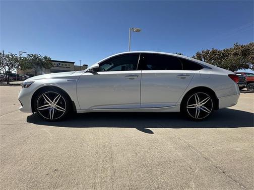 2022 Honda Accord Hybrid Touring