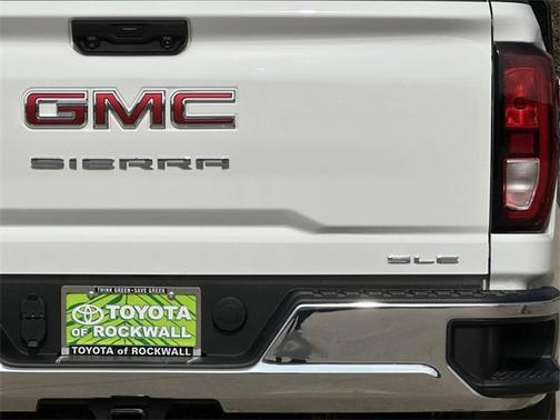 2024 GMC Sierra 2500 SLE