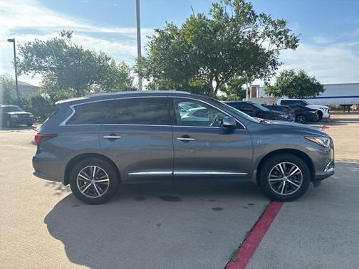 2016 INFINITI QX60 Base