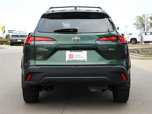 2024 Toyota Corolla Cross XLE