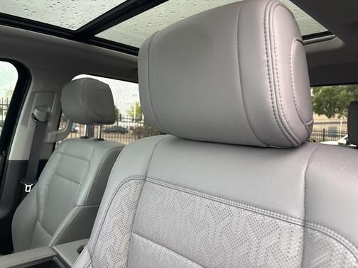 2023 Toyota Tundra Hybrid Limited