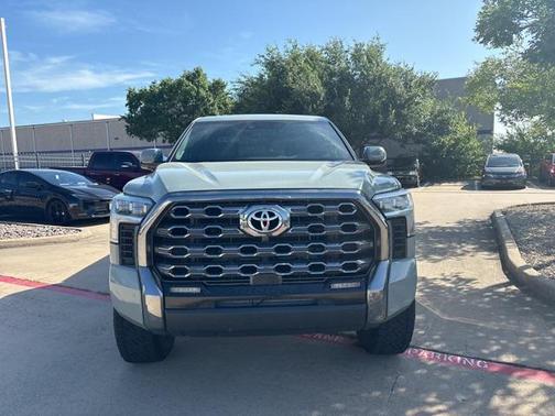 2024 Toyota Tundra Platinum