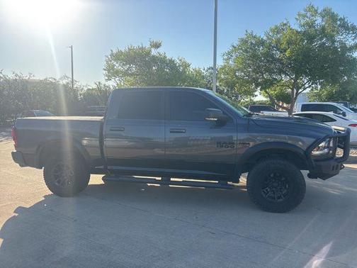 Granite Crystal Metallic Clearcoat 2018 RAM 1500 Rebel