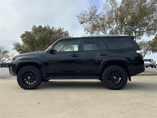 2017 Toyota 4Runner SR5