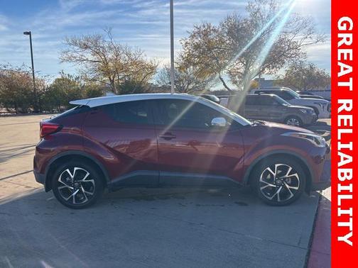 2018 Toyota C-HR XLE Premium