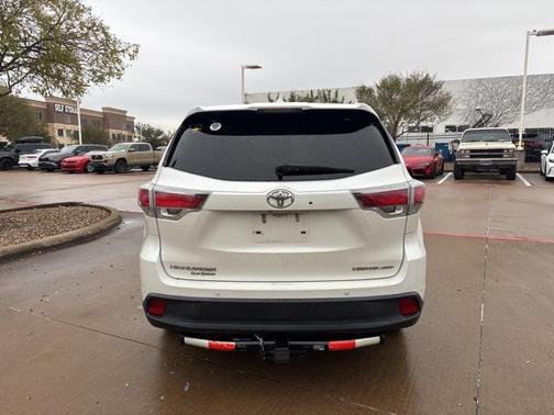 2015 Toyota Highlander Limited Platinum