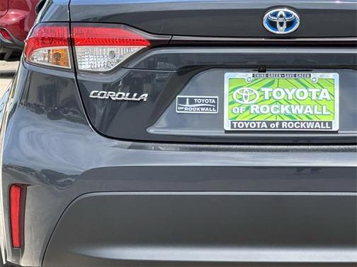 2025 Toyota Corolla Hybrid LE