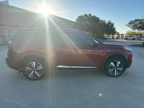 2021 Nissan Rogue Platinum