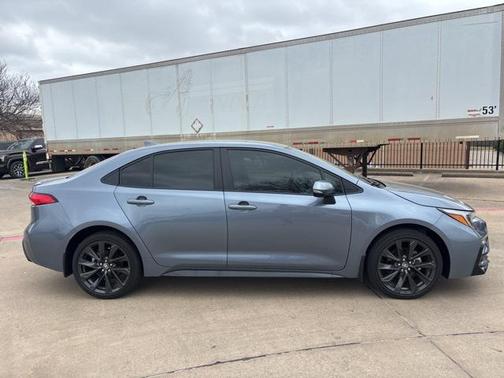 2026 Toyota Corolla Hybrid SE