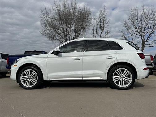 2019 Audi Q5 2.0T Premium Plus