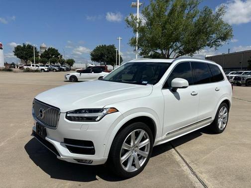 2019 Volvo XC90 T6 Inscription