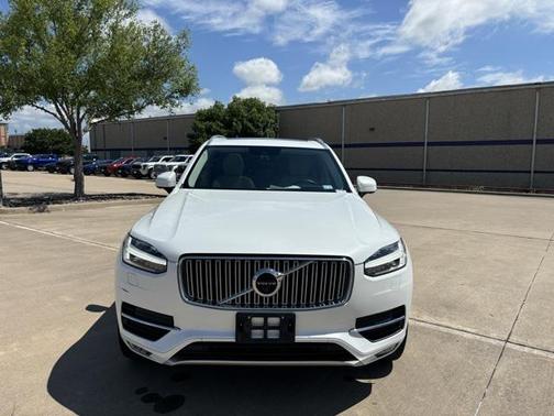 2019 Volvo XC90 T6 Inscription