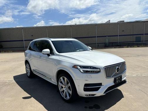 2019 Volvo XC90 T6 Inscription