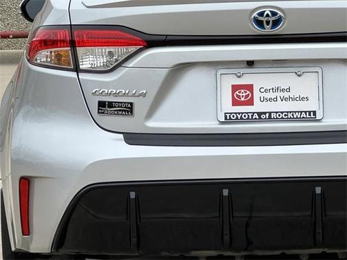 2024 Toyota Corolla Hybrid SE