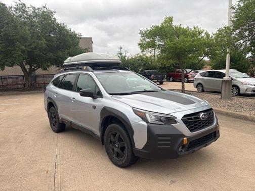 Ice Silver Metallic 2022 Subaru Outback Wilderness