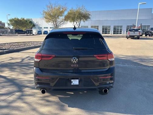 2023 Volkswagen Golf GTI 2.0T SE DSG